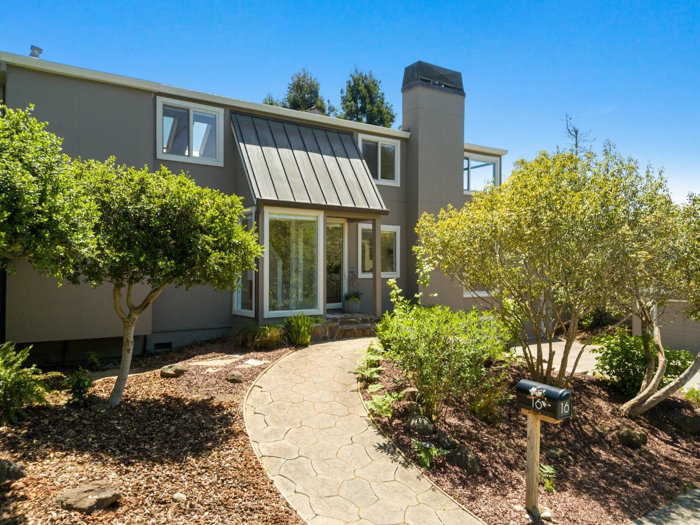 Detail Gallery Image 9 of 83 For 16 Escuela Rd, La Selva Beach,  CA 95076 - 4 Beds | 4/1 Baths