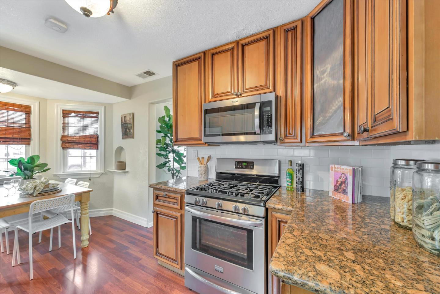 Detail Gallery Image 14 of 77 For 1525 Keesling Ave, San Jose,  CA 95125 - 3 Beds | 2 Baths