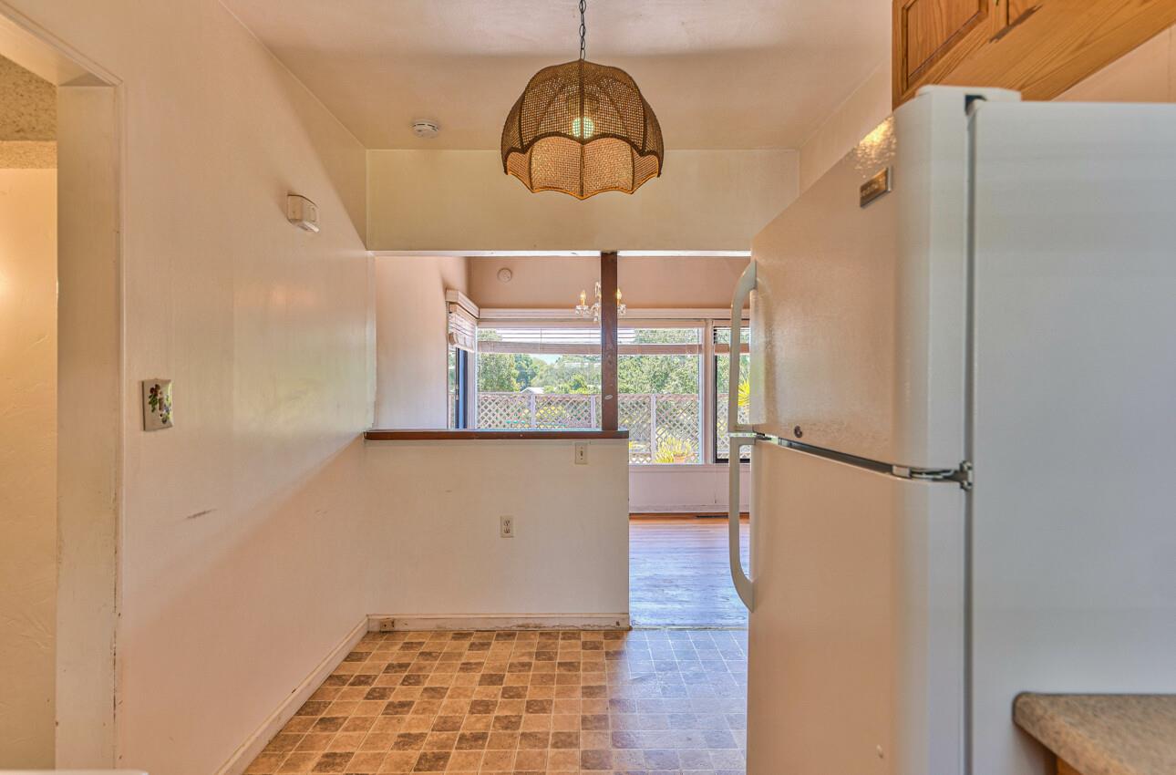 Detail Gallery Image 11 of 35 For 62 Carlton Dr, Del Rey Oaks,  CA 93940 - 3 Beds | 1/1 Baths