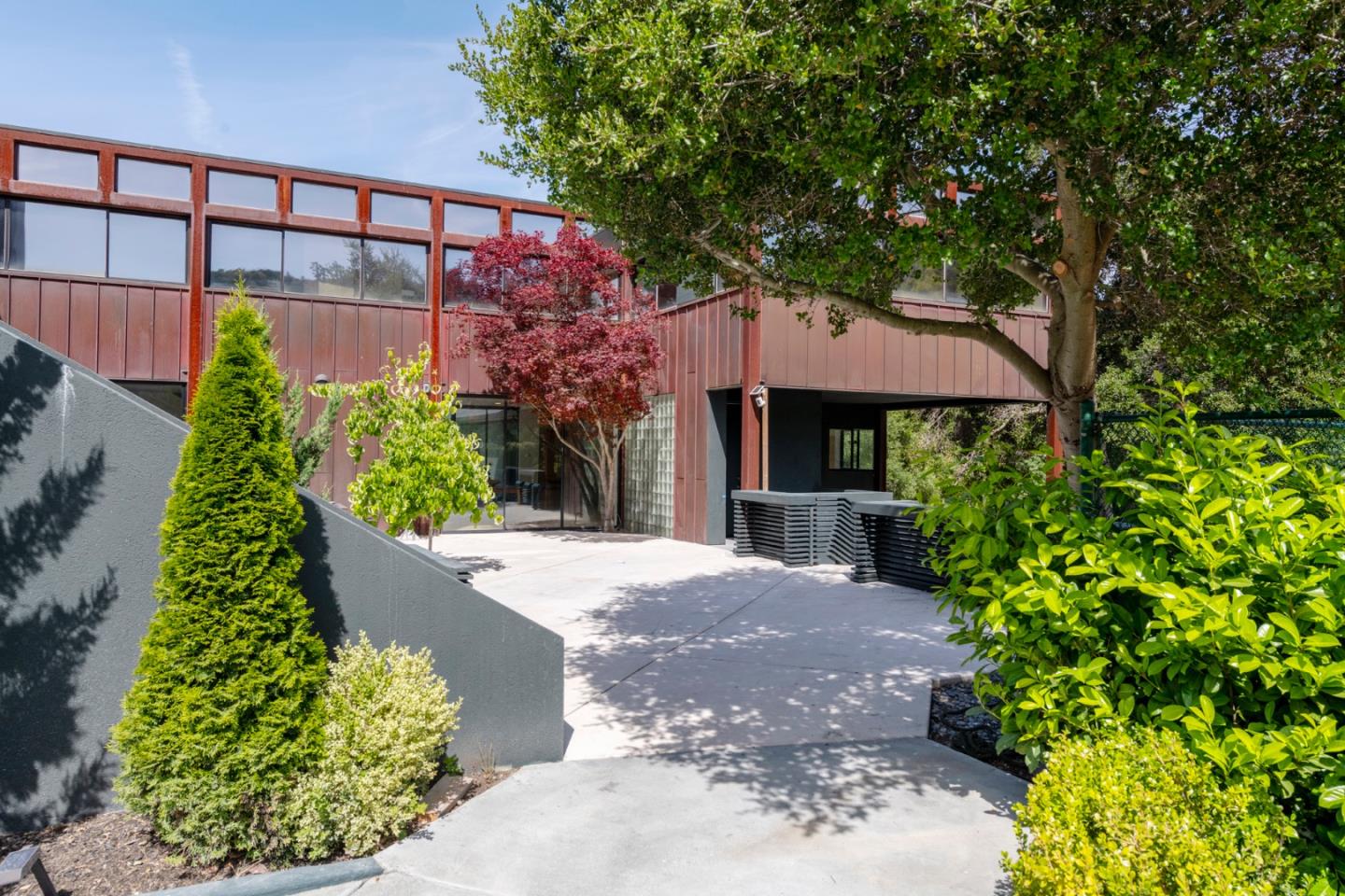 Detail Gallery Image 12 of 116 For 12 Las Aromas, Orinda,  CA 94563 - 8 Beds | 6/5 Baths