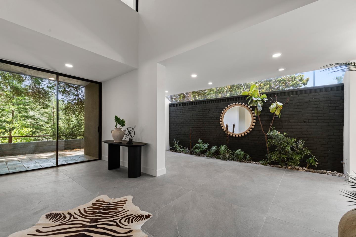 Detail Gallery Image 22 of 116 For 12 Las Aromas, Orinda,  CA 94563 - 8 Beds | 6/5 Baths