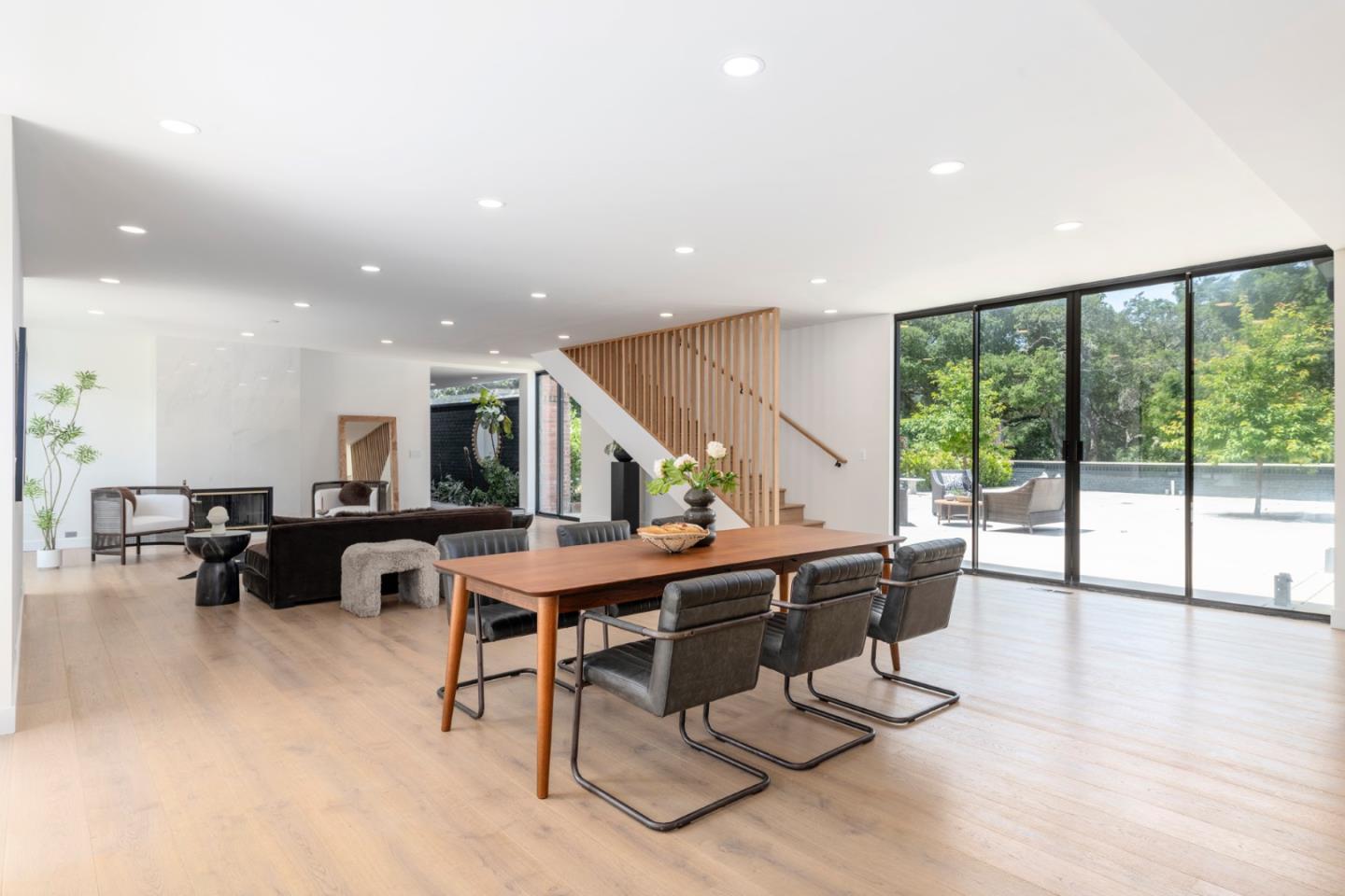 Detail Gallery Image 34 of 116 For 12 Las Aromas, Orinda,  CA 94563 - 8 Beds | 6/5 Baths