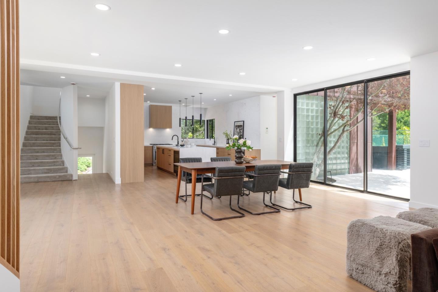 Detail Gallery Image 36 of 116 For 12 Las Aromas, Orinda,  CA 94563 - 8 Beds | 6/5 Baths