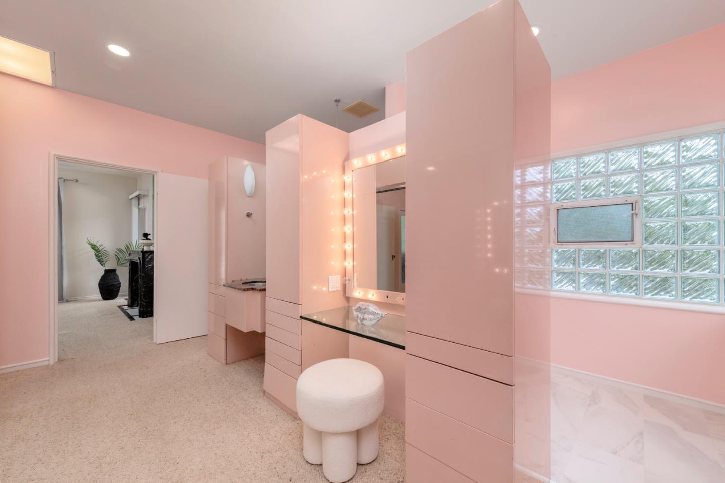 Detail Gallery Image 55 of 116 For 12 Las Aromas, Orinda,  CA 94563 - 8 Beds | 6/5 Baths