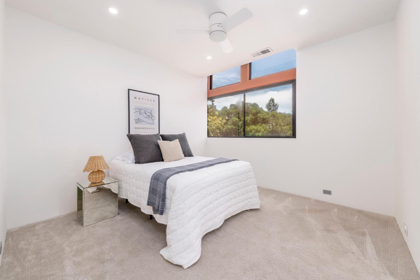 Detail Gallery Image 67 of 116 For 12 Las Aromas, Orinda,  CA 94563 - 8 Beds | 6/5 Baths