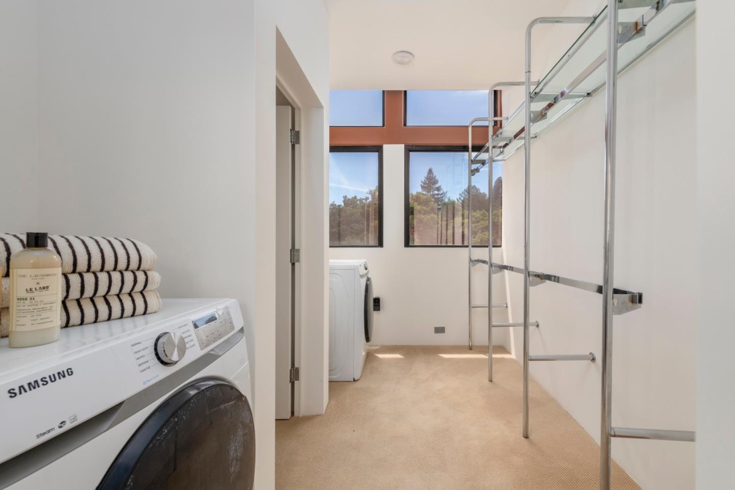 Detail Gallery Image 81 of 116 For 12 Las Aromas, Orinda,  CA 94563 - 8 Beds | 6/5 Baths