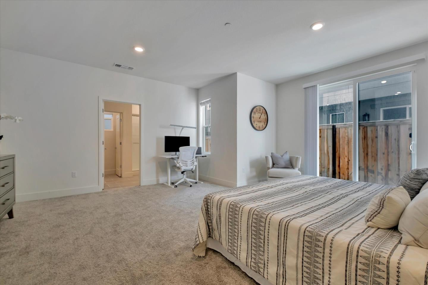 Detail Gallery Image 15 of 32 For 8997 Windrose Way, Newark,  CA 94560 - 4 Beds | 3/1 Baths
