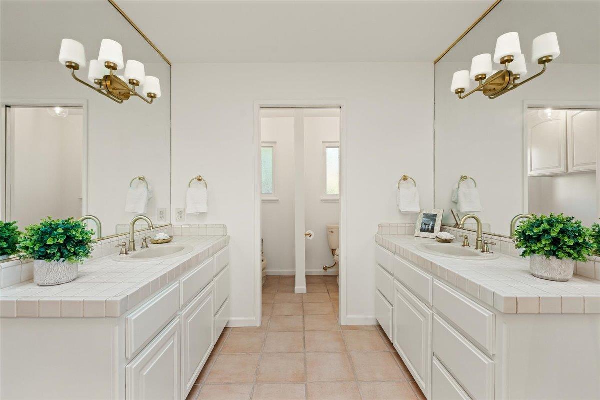Detail Gallery Image 24 of 45 For 15550 Winchester Blvd, Los Gatos,  CA 95030 - 3 Beds | 2/1 Baths