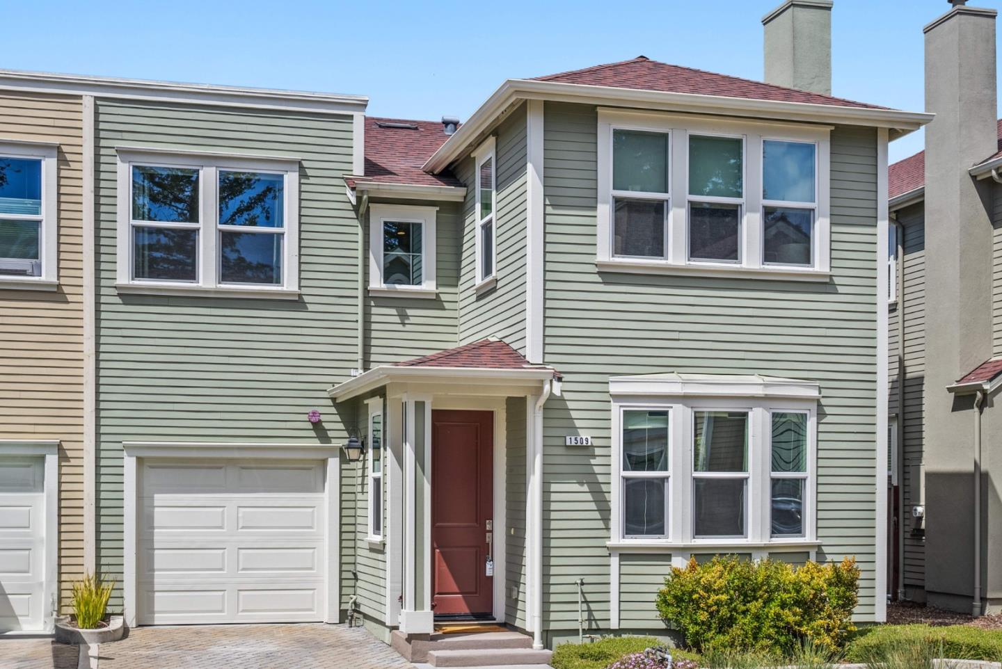 Detail Gallery Image 1 of 31 For 1509 Tera Ct, Capitola,  CA 95010 - 3 Beds | 2/1 Baths