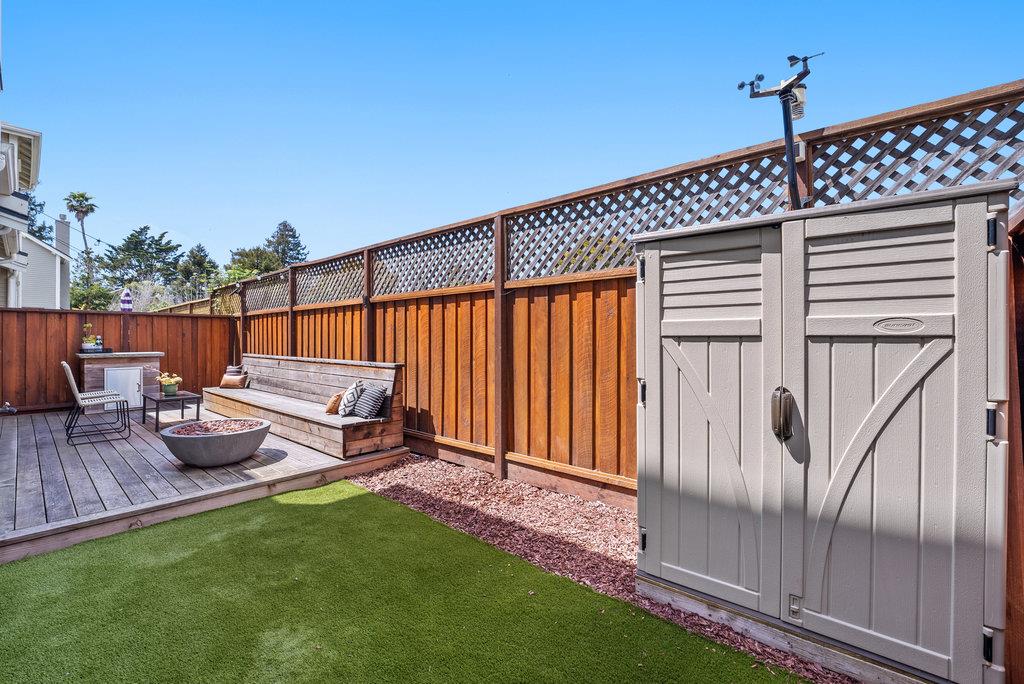 Detail Gallery Image 11 of 31 For 1509 Tera Ct, Capitola,  CA 95010 - 3 Beds | 2/1 Baths