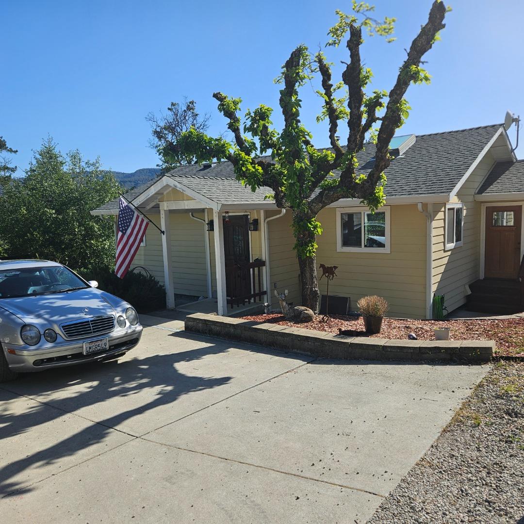 Detail Gallery Image 21 of 67 For 24766 Skyland Rd, Los Gatos,  CA 95033 - 2 Beds | 2 Baths