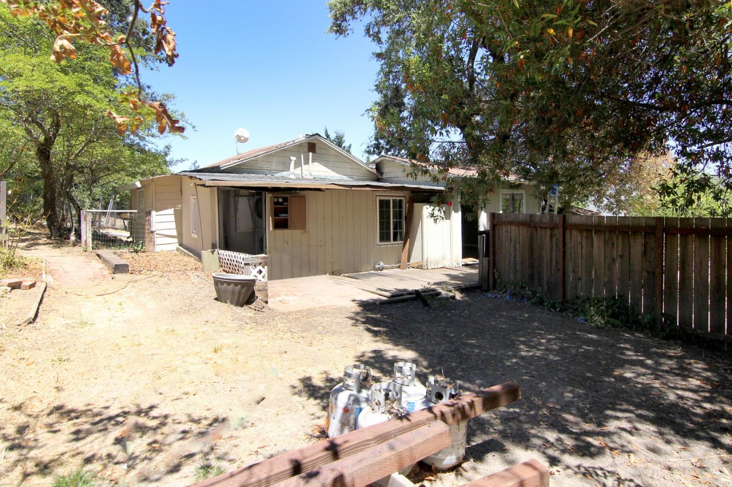 Detail Gallery Image 44 of 67 For 24766 Skyland Rd, Los Gatos,  CA 95033 - 2 Beds | 2 Baths