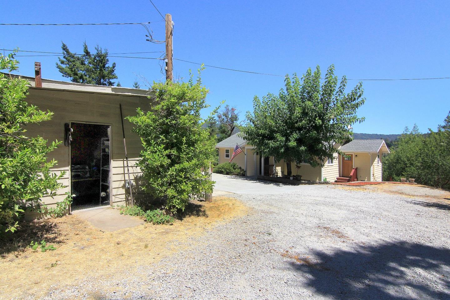 Detail Gallery Image 66 of 67 For 24766 Skyland Rd, Los Gatos,  CA 95033 - 2 Beds | 2 Baths