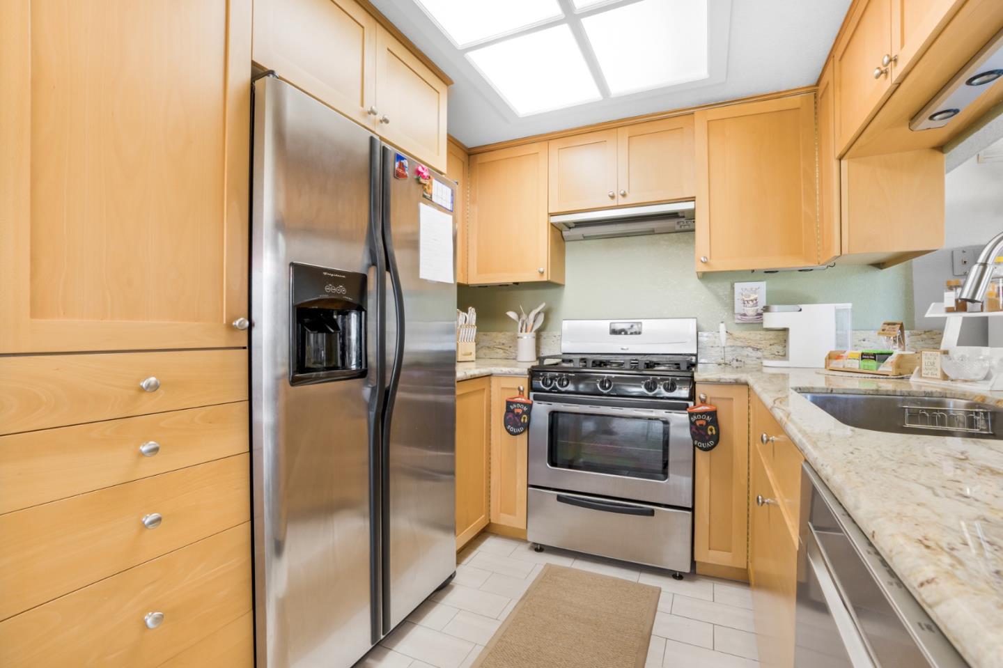 21239 Gary Dr Apt 206a, Hayward, CA 94546 photo 11