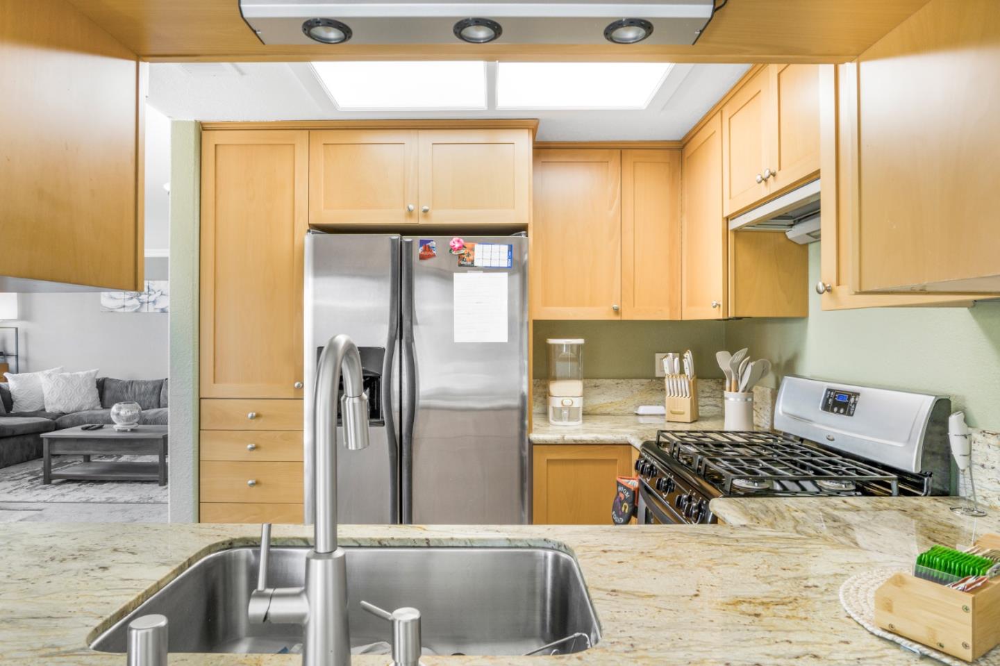 21239 Gary Dr Apt 206a, Hayward, CA 94546 photo 12