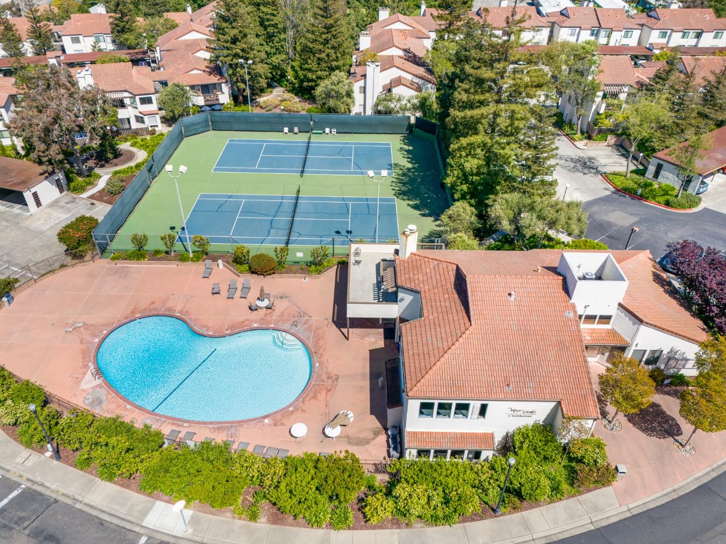 Detail Gallery Image 28 of 34 For 21239 Gary Dr 206a,  Hayward,  CA 94546 - 2 Beds | 2 Baths