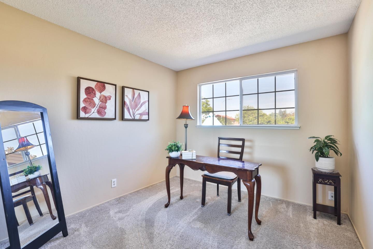 Detail Gallery Image 15 of 33 For 1183 Lassen Ave, Milpitas,  CA 95035 - 3 Beds | 2 Baths