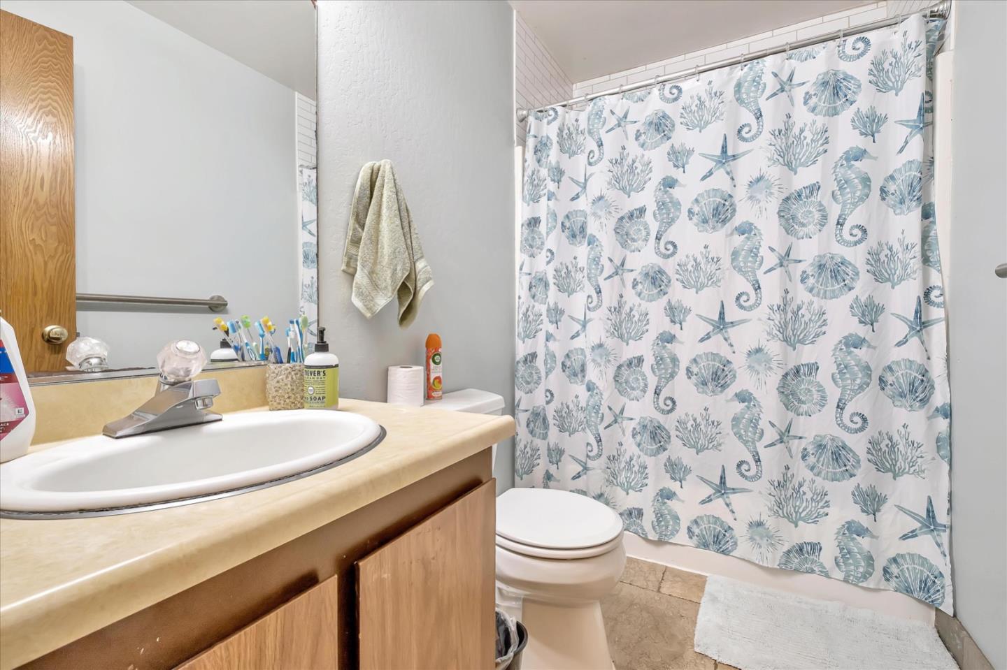 Detail Gallery Image 29 of 44 For 1410 17th Ave, Santa Cruz,  CA 95062 - – Beds | – Baths