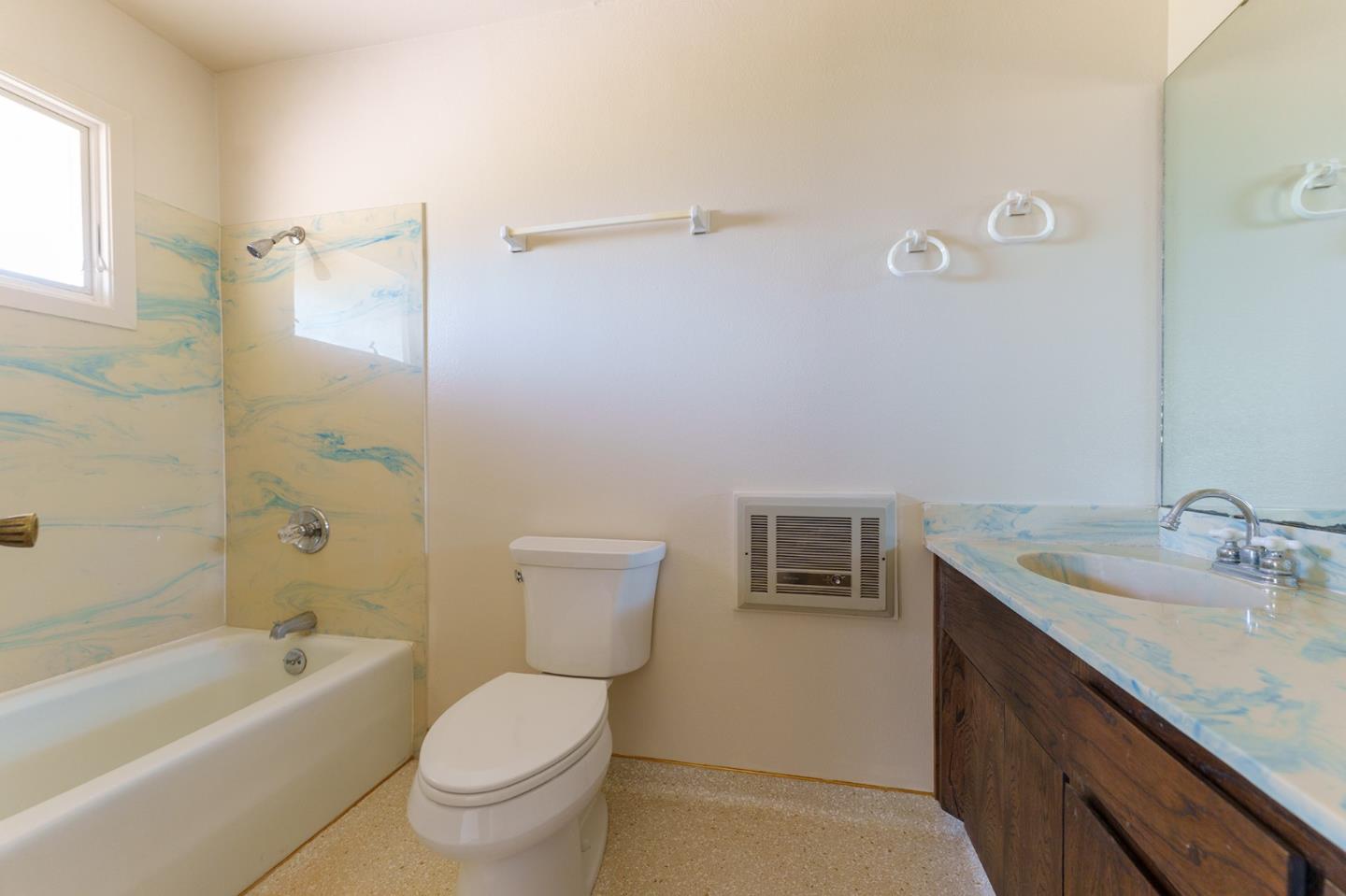 Detail Gallery Image 22 of 39 For 29265 Chualar Canyon Rd, Chualar,  CA 93925 - 4 Beds | 3/1 Baths