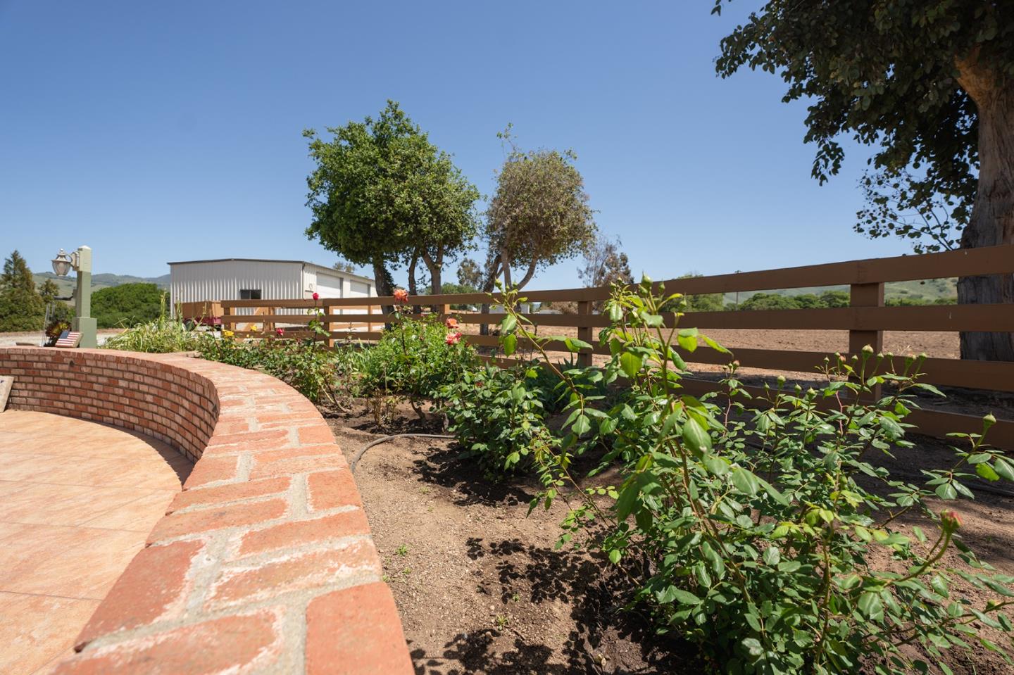Detail Gallery Image 6 of 39 For 29265 Chualar Canyon Rd, Chualar,  CA 93925 - 4 Beds | 3/1 Baths
