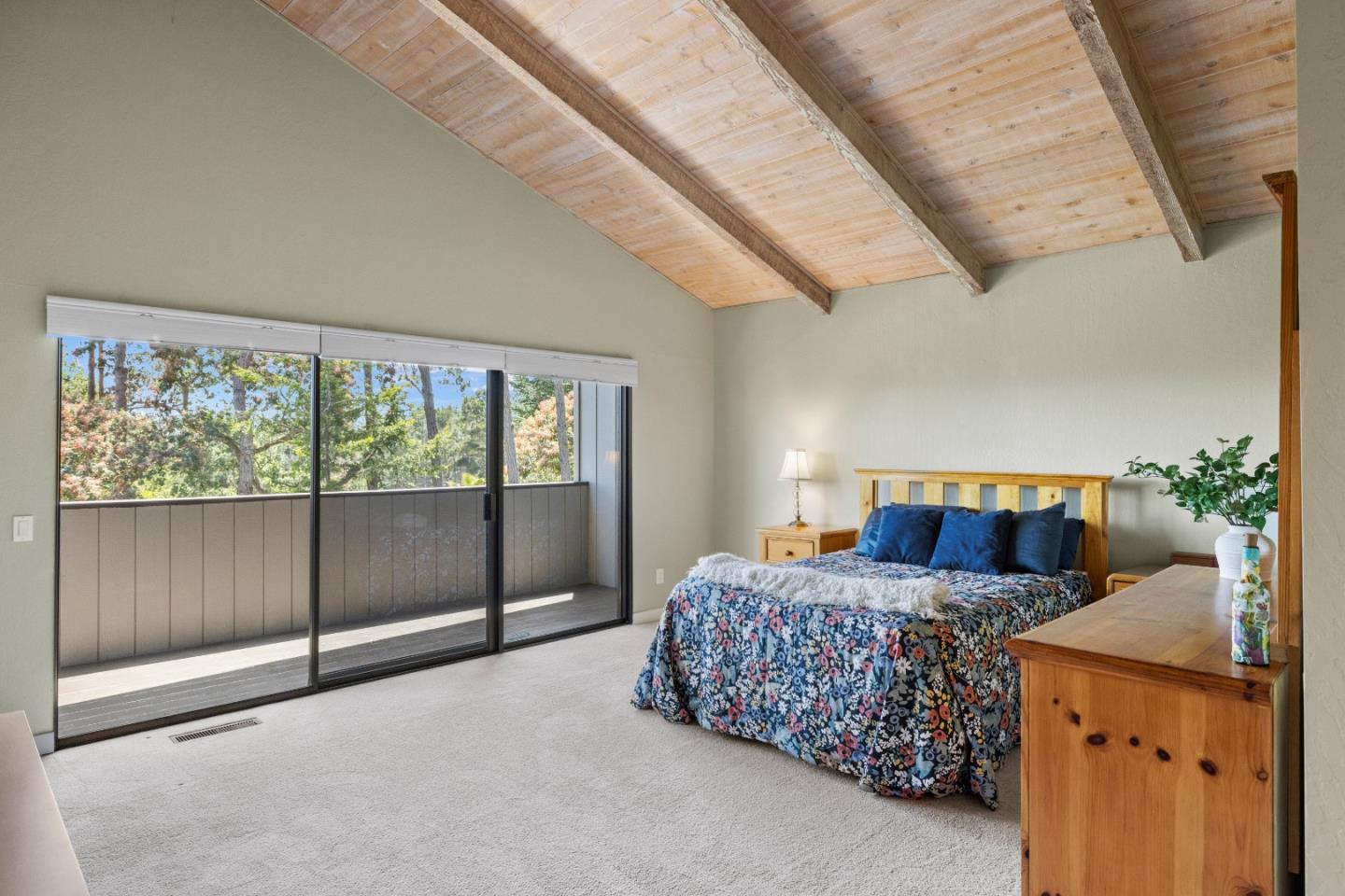 Detail Gallery Image 25 of 61 For 12 Mountain Shadow Ln, Monterey,  CA 93940 - 2 Beds | 2 Baths