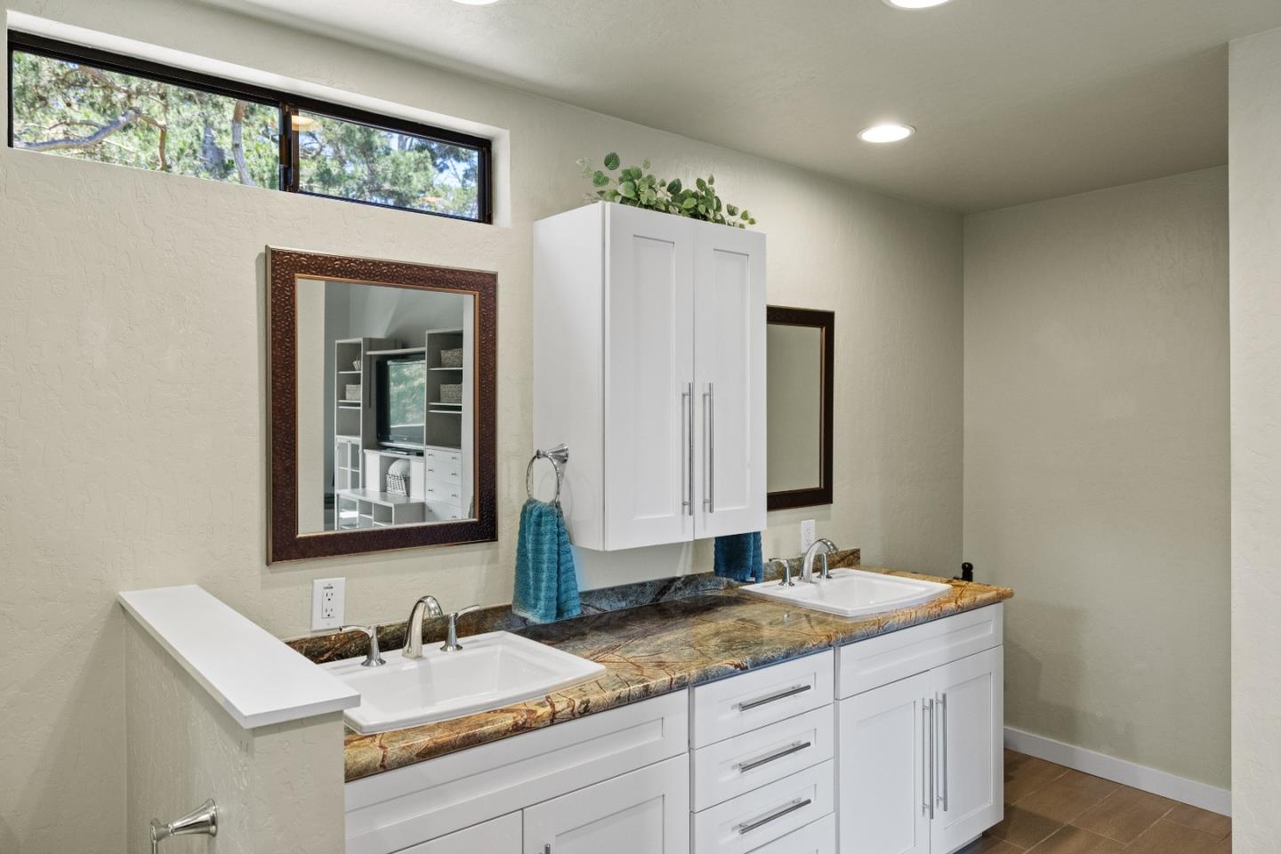 Detail Gallery Image 31 of 61 For 12 Mountain Shadow Ln, Monterey,  CA 93940 - 2 Beds | 2 Baths