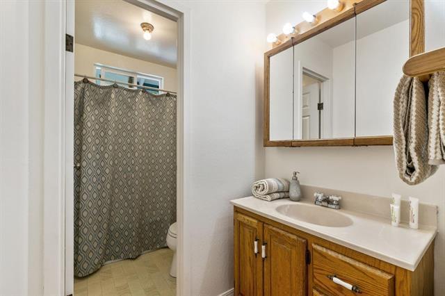 Detail Gallery Image 20 of 26 For 751 Prairie Creek Dr, Pacifica,  CA 94044 - 3 Beds | 1 Baths