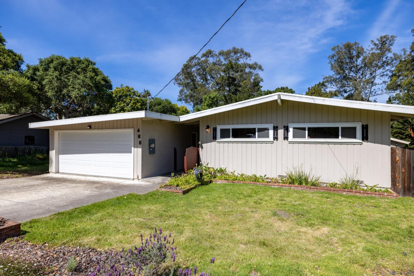 Detail Gallery Image 1 of 1 For 466 Evergreen Rd, Pacific Grove,  CA 93950 - 3 Beds | 2 Baths