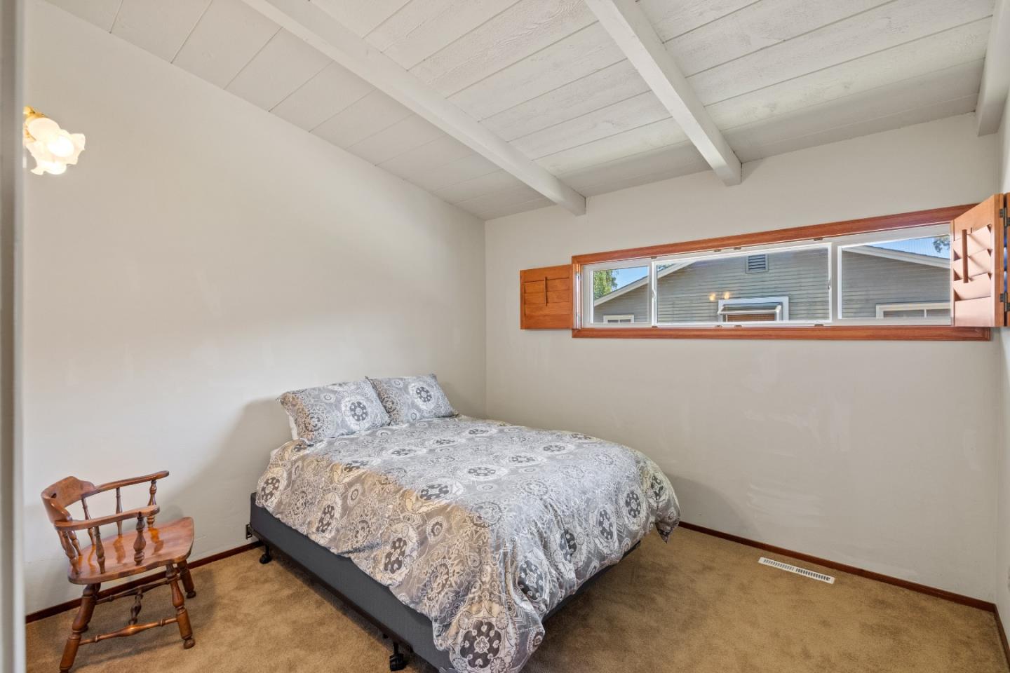 Detail Gallery Image 13 of 25 For 466 Evergreen Rd, Pacific Grove,  CA 93950 - 3 Beds | 2 Baths