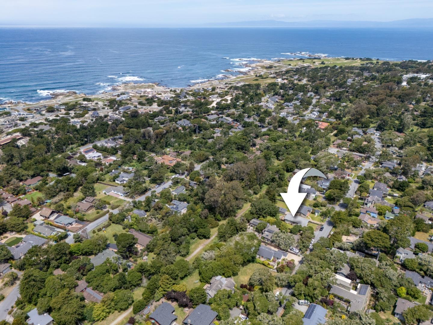 Detail Gallery Image 21 of 25 For 466 Evergreen Rd, Pacific Grove,  CA 93950 - 3 Beds | 2 Baths