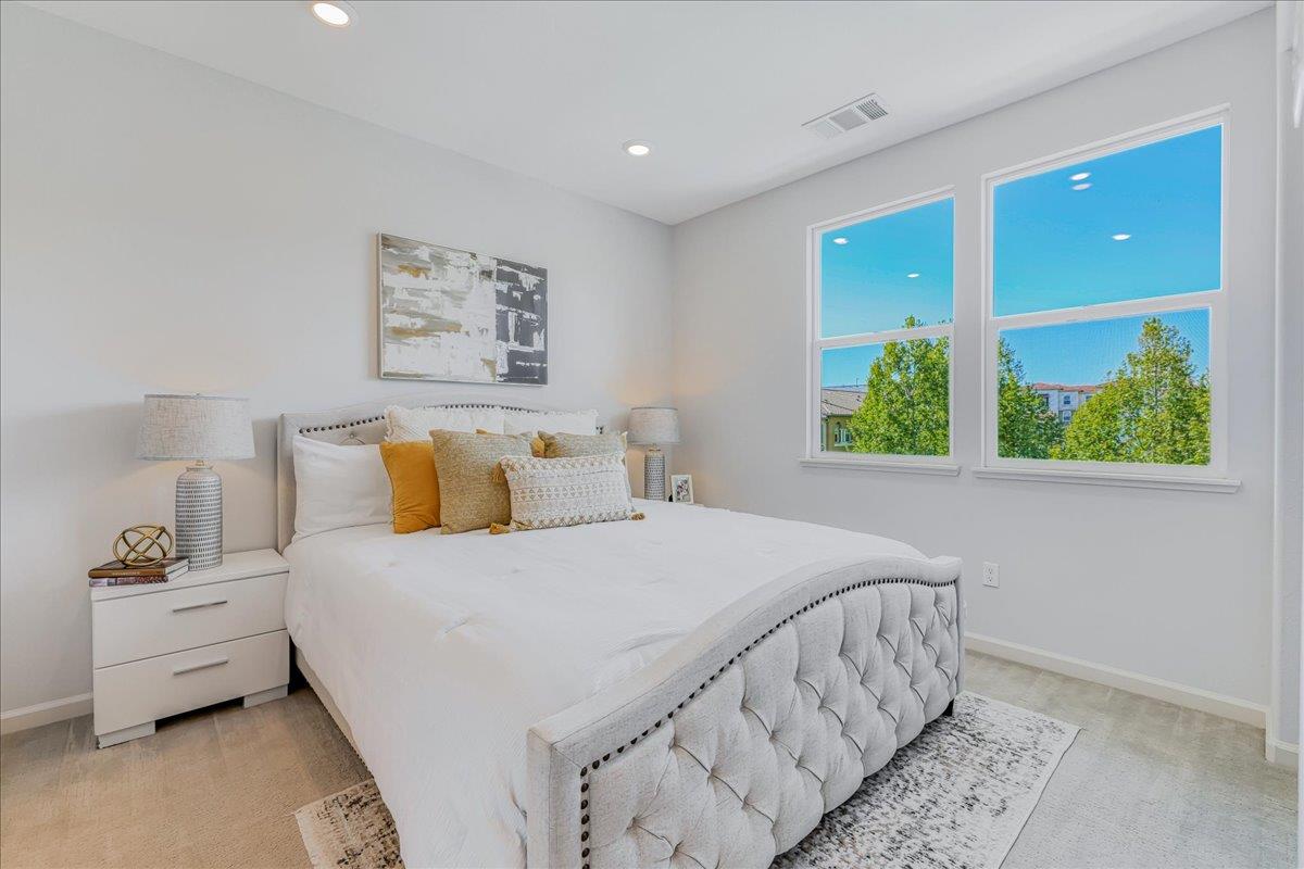Detail Gallery Image 29 of 74 For 736 Garden St, Milpitas,  CA 95035 - 3 Beds | 2/1 Baths