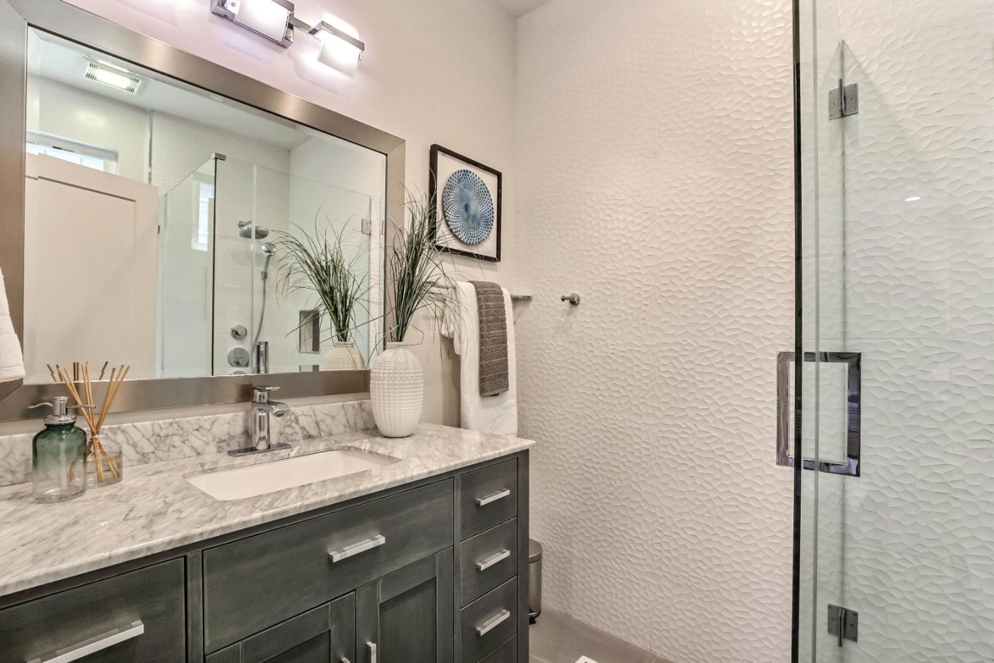 Detail Gallery Image 21 of 34 For 1382 Buckthorne Way, San Jose,  CA 95129 - 5 Beds | 4/1 Baths