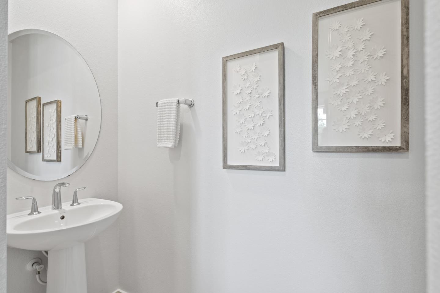 Detail Gallery Image 11 of 60 For 817 Galt Ter #2,  Sunnyvale,  CA 94085 - 3 Beds | 2/2 Baths