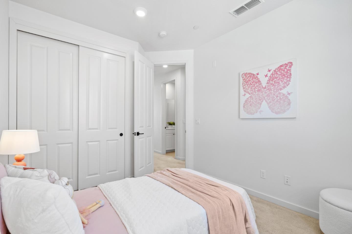 Detail Gallery Image 38 of 60 For 817 Galt Ter #2,  Sunnyvale,  CA 94085 - 3 Beds | 2/2 Baths