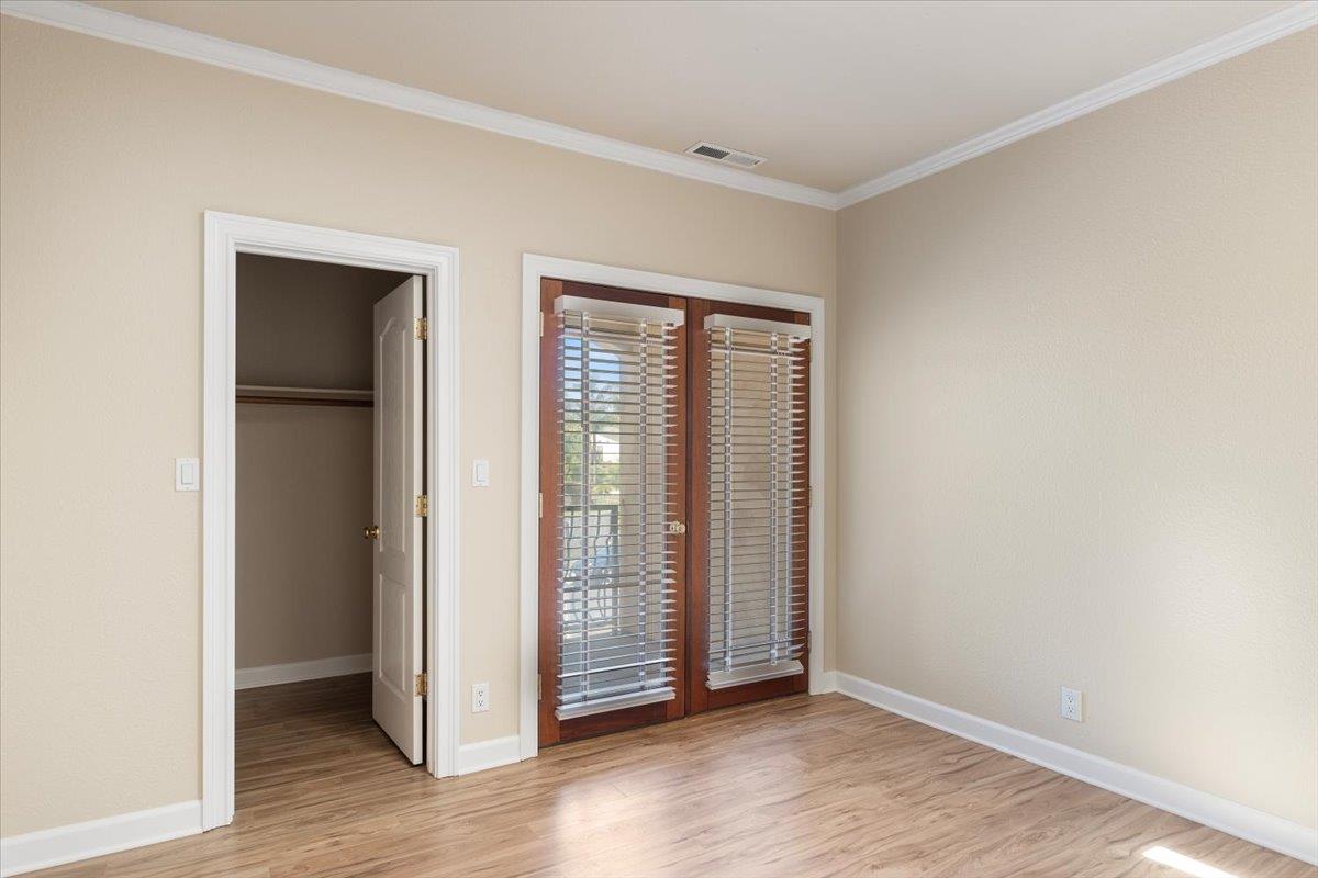 Detail Gallery Image 31 of 47 For 2557 Colonial Cir, Royal Oaks,  CA 95076 - 3 Beds | 2/1 Baths