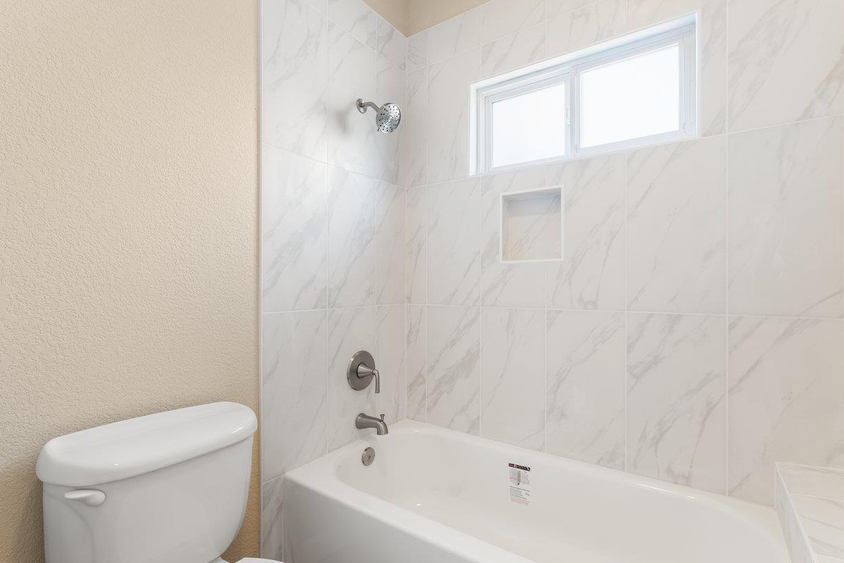 Detail Gallery Image 35 of 47 For 2557 Colonial Cir, Royal Oaks,  CA 95076 - 3 Beds | 2/1 Baths