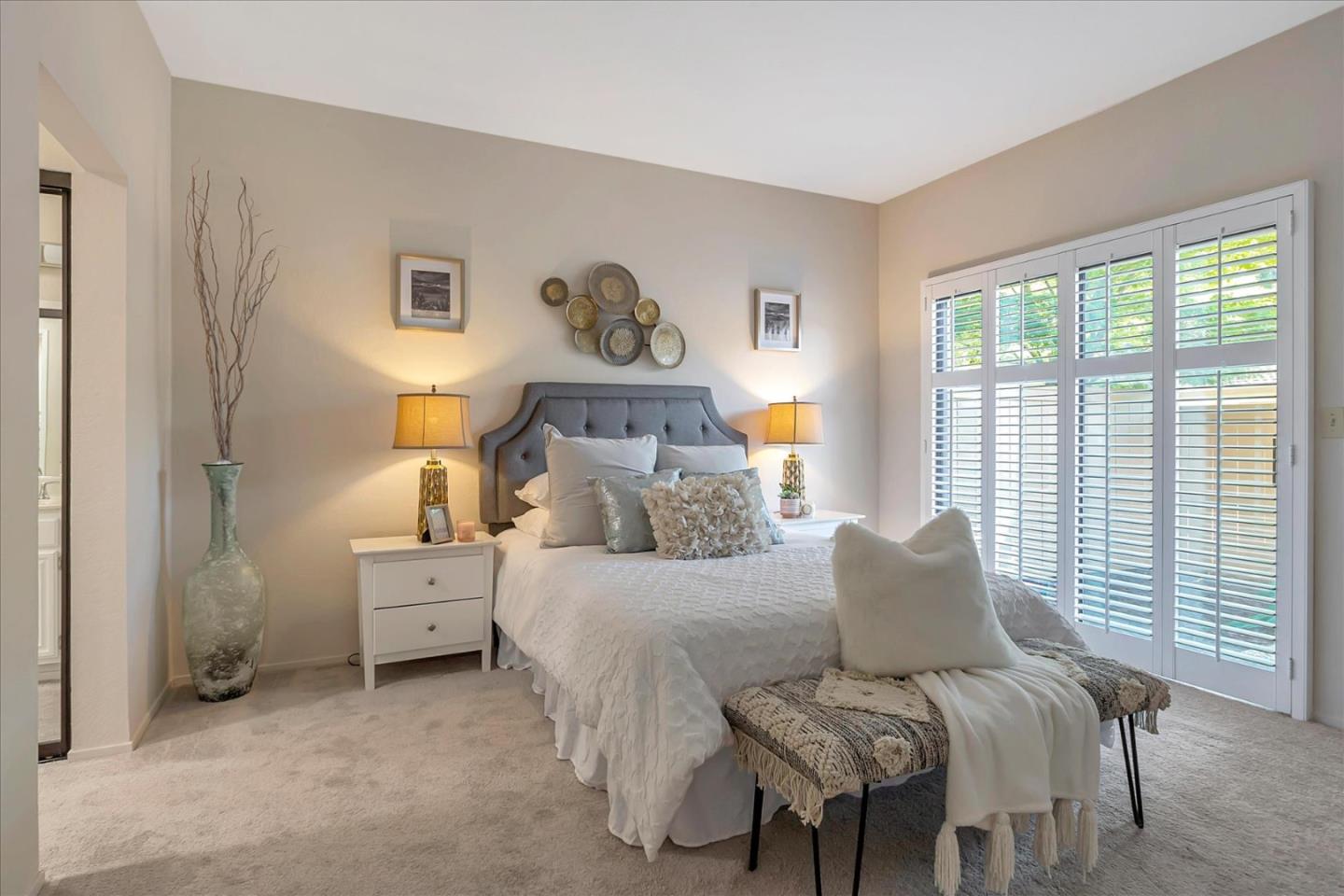 Detail Gallery Image 15 of 28 For 2052 Foxhall Loop, San Jose,  CA 95125 - 2 Beds | 2 Baths