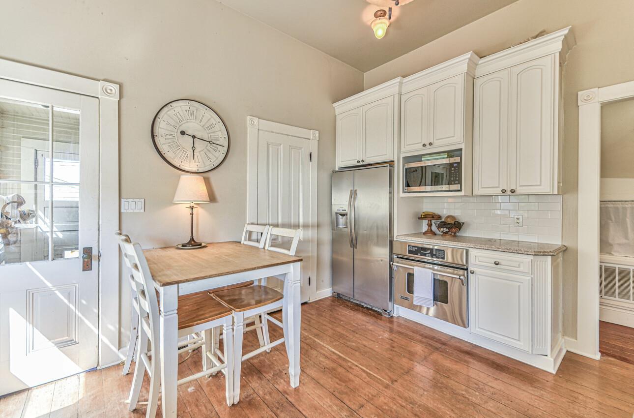 Detail Gallery Image 13 of 38 For 12 First St, Spreckels,  CA 93962 - 4 Beds | 2/1 Baths