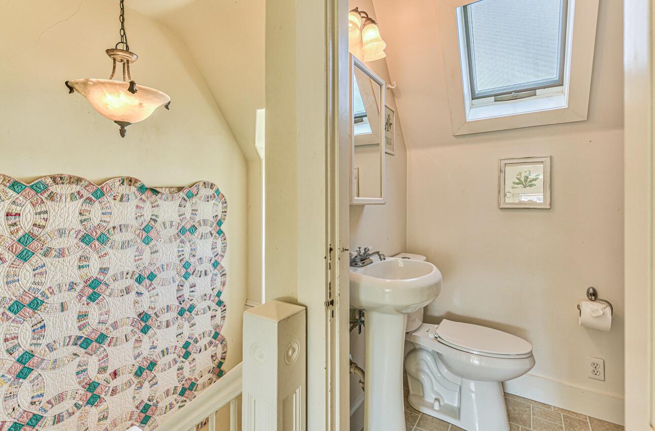 Detail Gallery Image 28 of 38 For 12 First St, Spreckels,  CA 93962 - 4 Beds | 2/1 Baths
