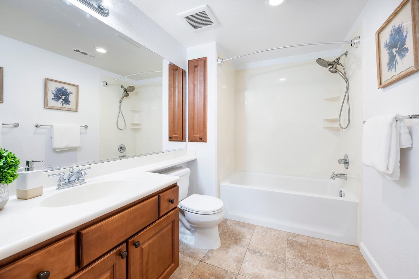 Detail Gallery Image 34 of 60 For 600 S Abel St #411,  Milpitas,  CA 95035 - 2 Beds | 2 Baths