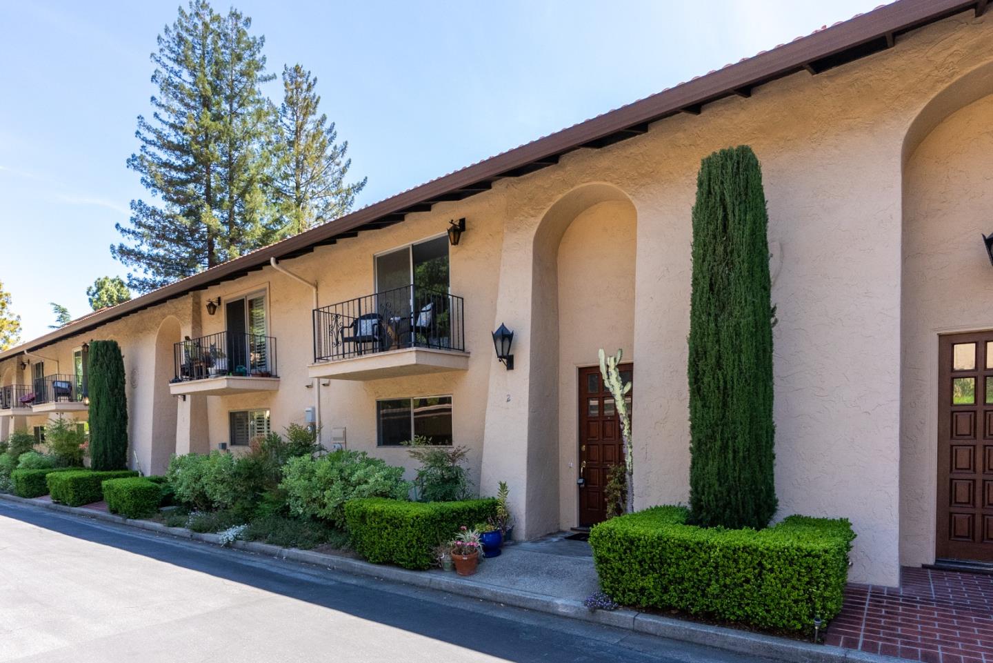 Detail Gallery Image 1 of 1 For 18400 Overlook Rd #2,  Los Gatos,  CA 95030 - 3 Beds | 2/1 Baths
