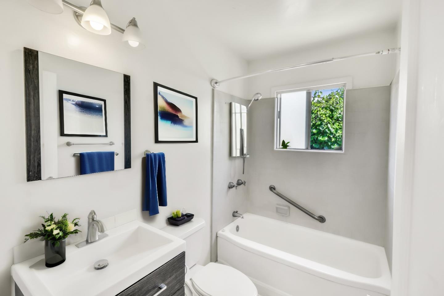 Detail Gallery Image 13 of 22 For 22859 Arnold Ct, Hayward,  CA 94541 - 3 Beds | 1 Baths