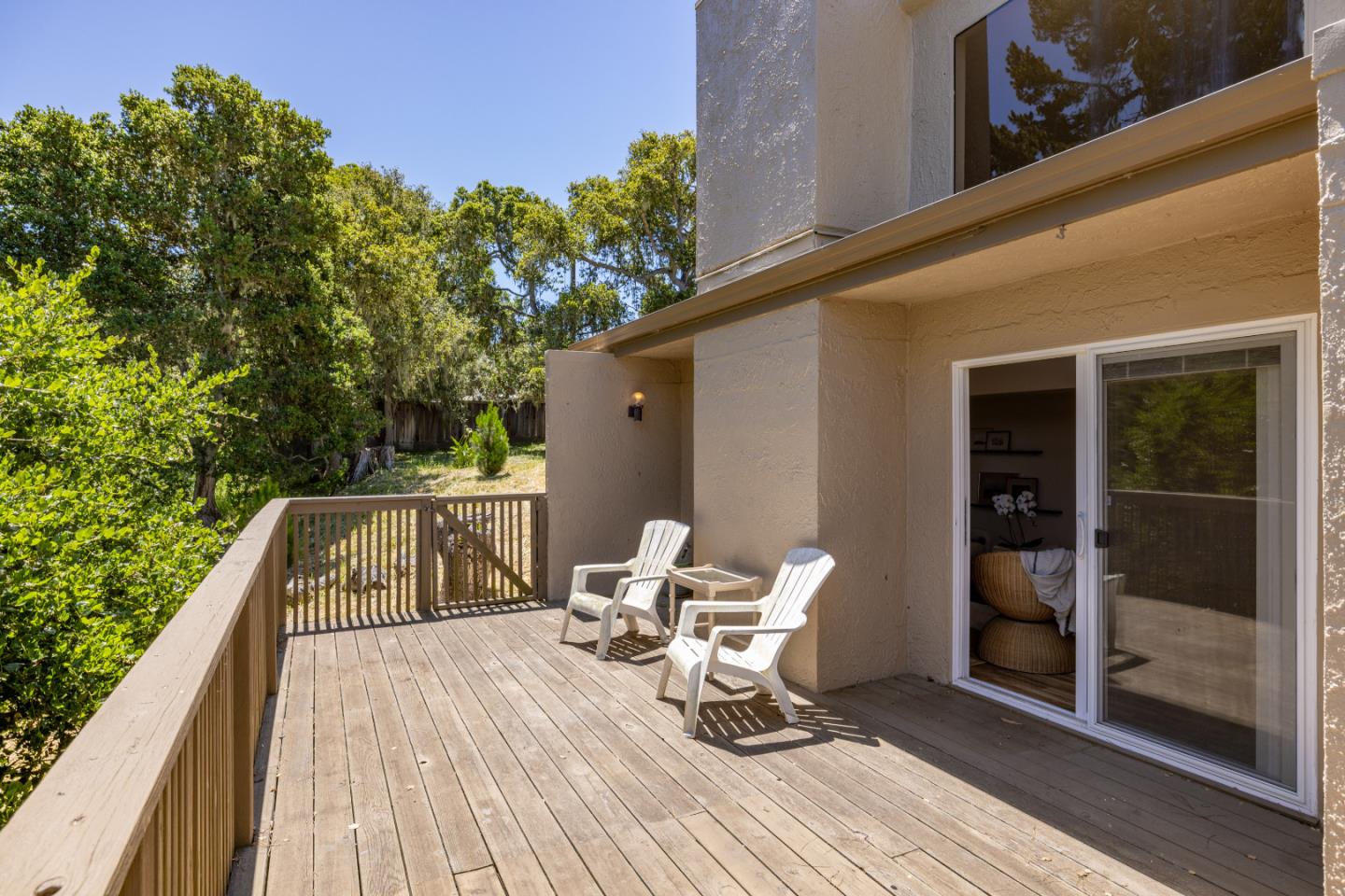 Detail Gallery Image 26 of 29 For 13 Montsalas Dr, Monterey,  CA 93940 - 2 Beds | 2 Baths