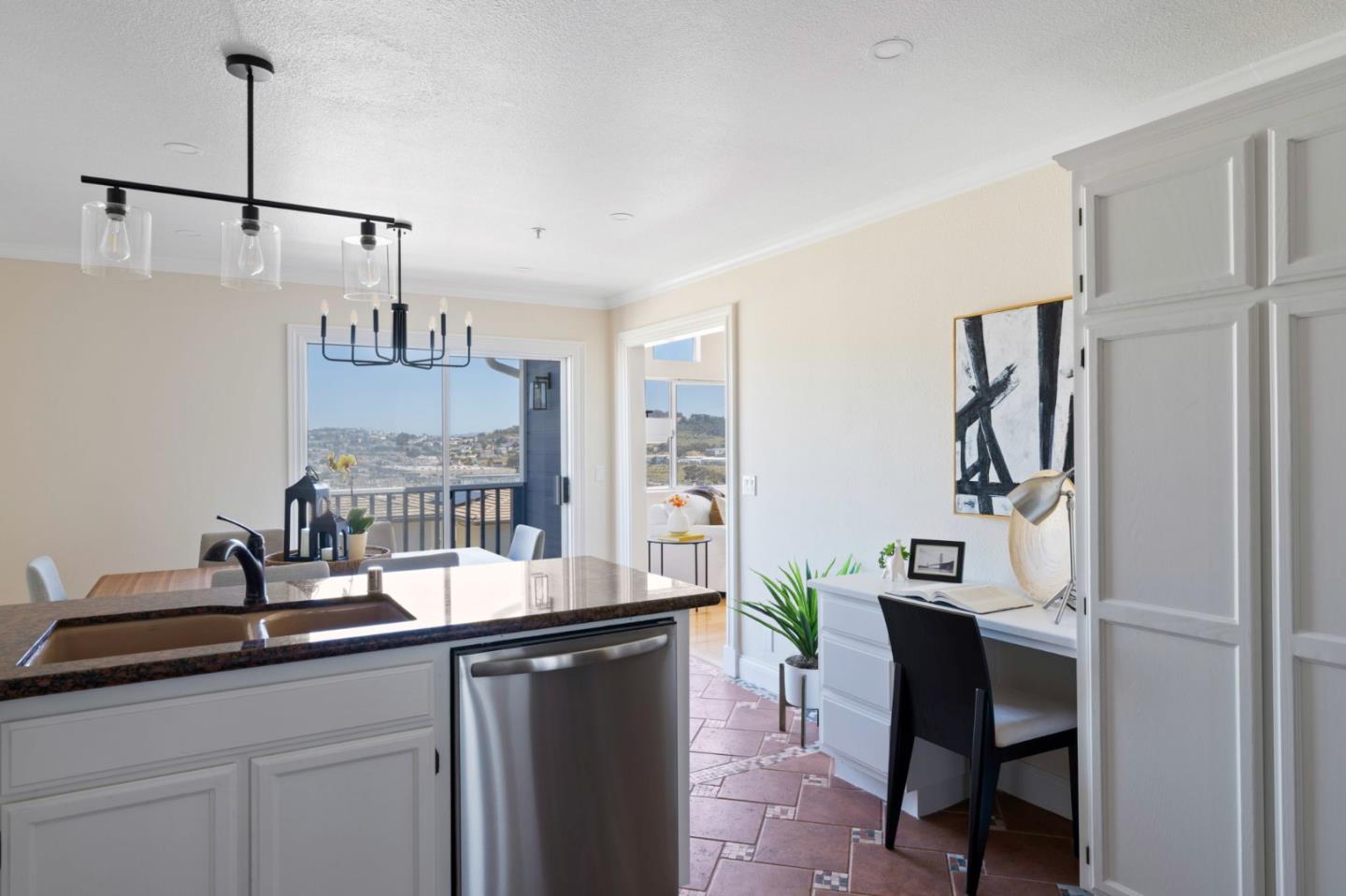Detail Gallery Image 12 of 32 For 10 Jacqueline Ct, Daly City,  CA 94014 - 3 Beds | 2/1 Baths