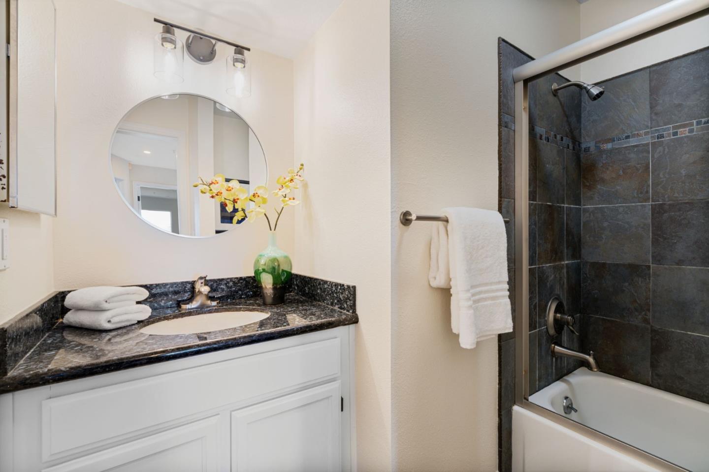 Detail Gallery Image 19 of 32 For 10 Jacqueline Ct, Daly City,  CA 94014 - 3 Beds | 2/1 Baths