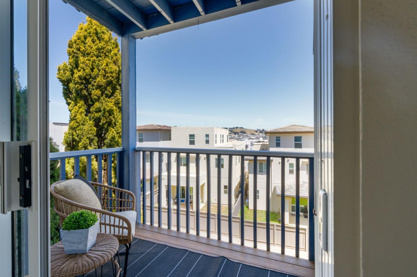 Detail Gallery Image 23 of 32 For 10 Jacqueline Ct, Daly City,  CA 94014 - 3 Beds | 2/1 Baths
