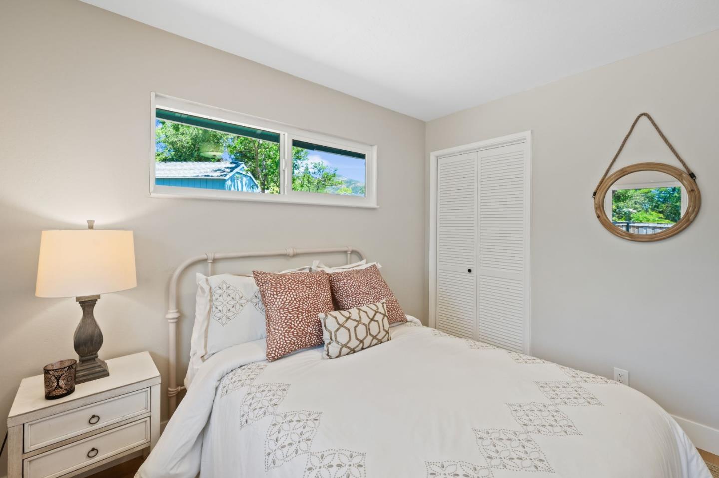 Detail Gallery Image 26 of 46 For 1035 La Grande Ave, Napa,  CA 94558 - 4 Beds | 2 Baths