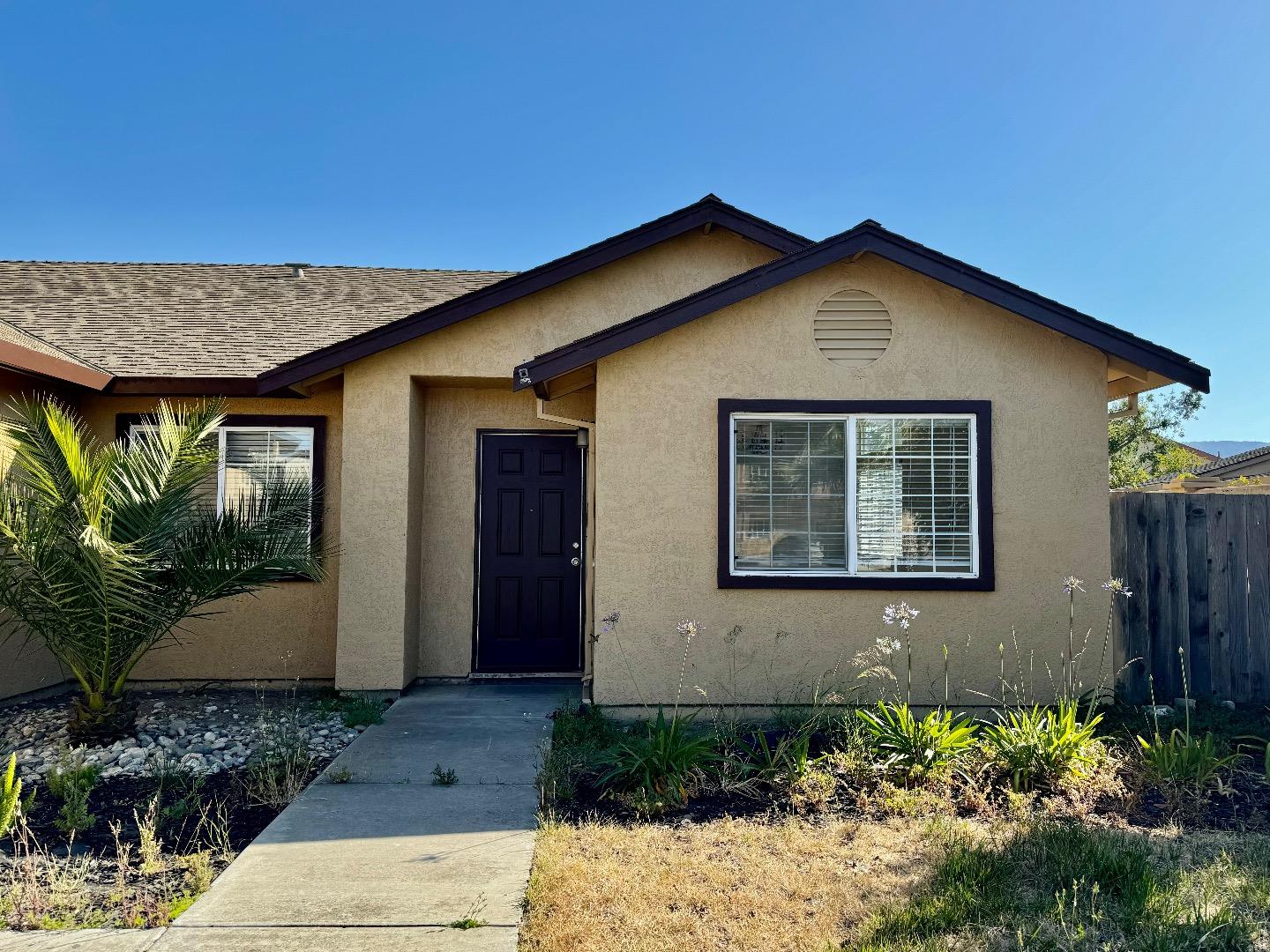 400 Franscioni St, Soledad, CA 93960 photo 2