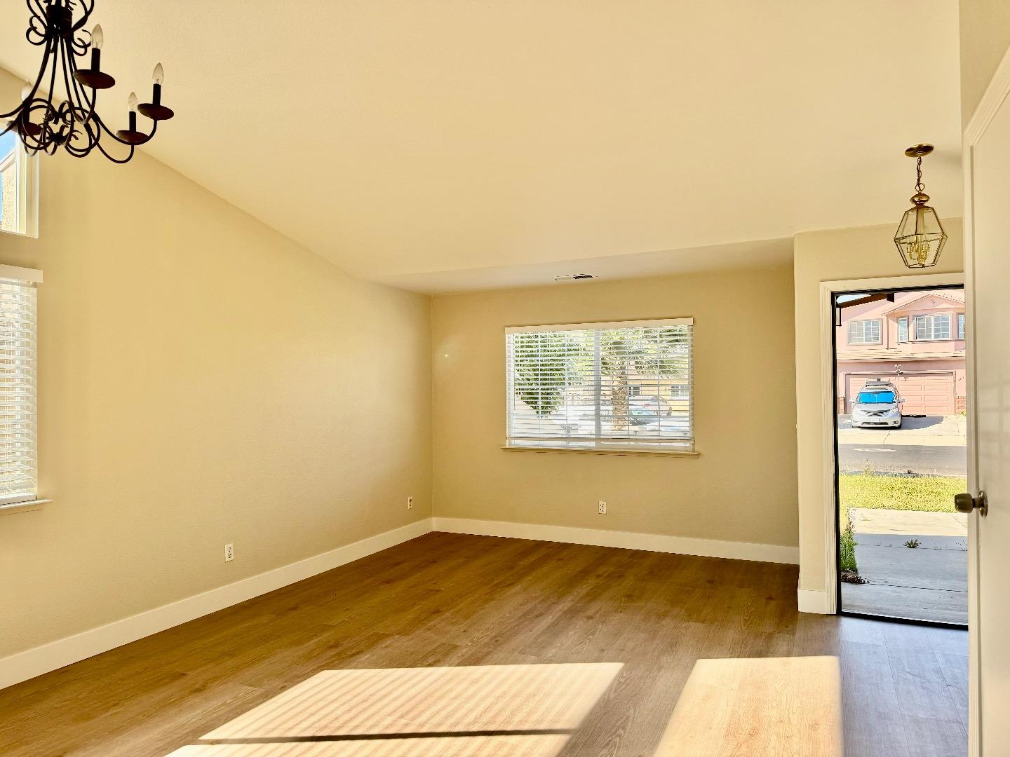 400 Franscioni St, Soledad, CA 93960 photo 3