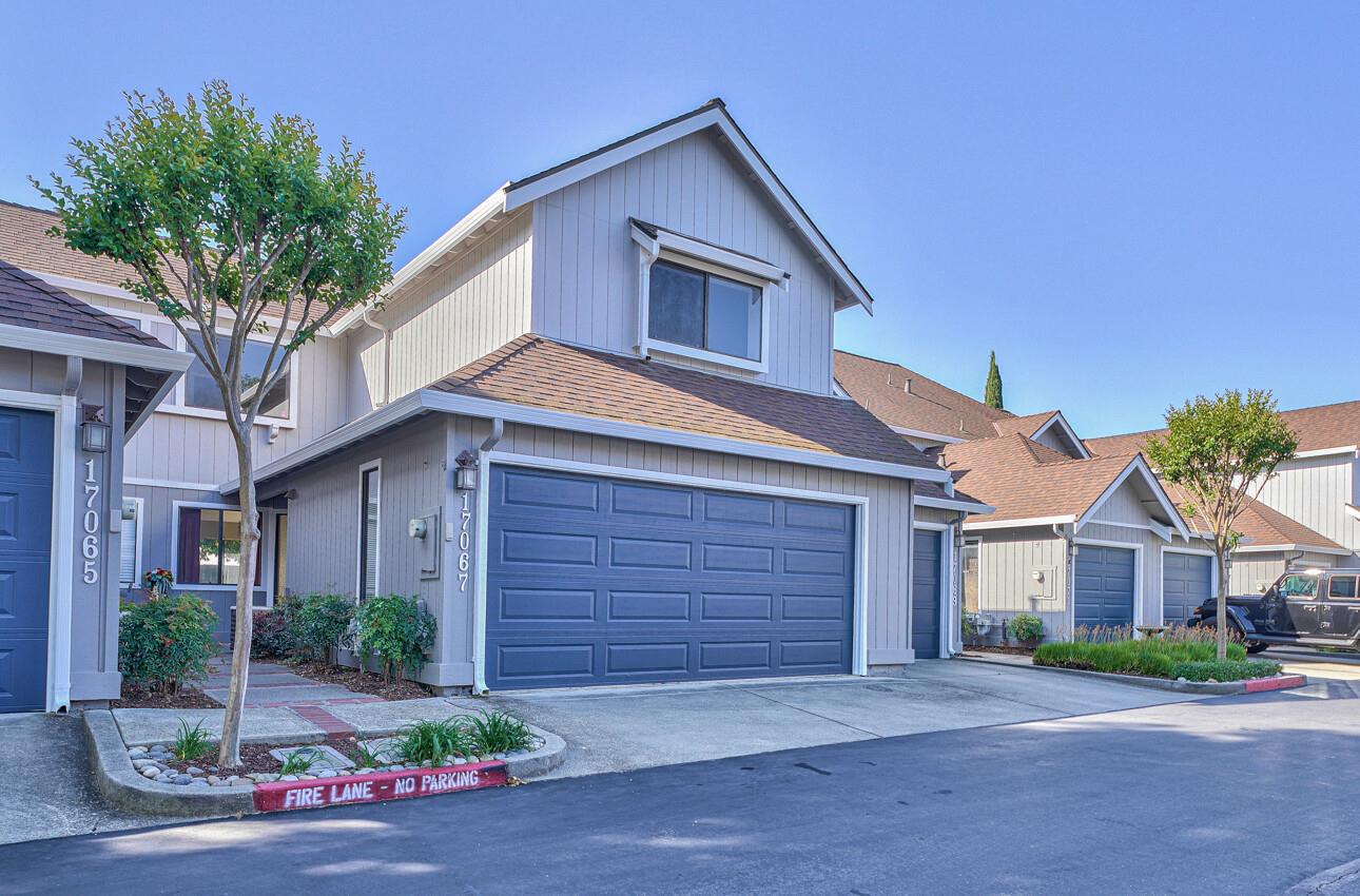 Detail Gallery Image 1 of 20 For 17067 Creekside Cir, Morgan Hill,  CA 95037 - 3 Beds | 2/1 Baths